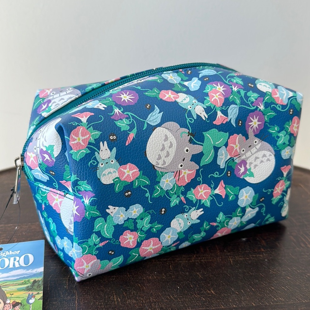 My Neighbor Totoro Floral Design Toiletry Case